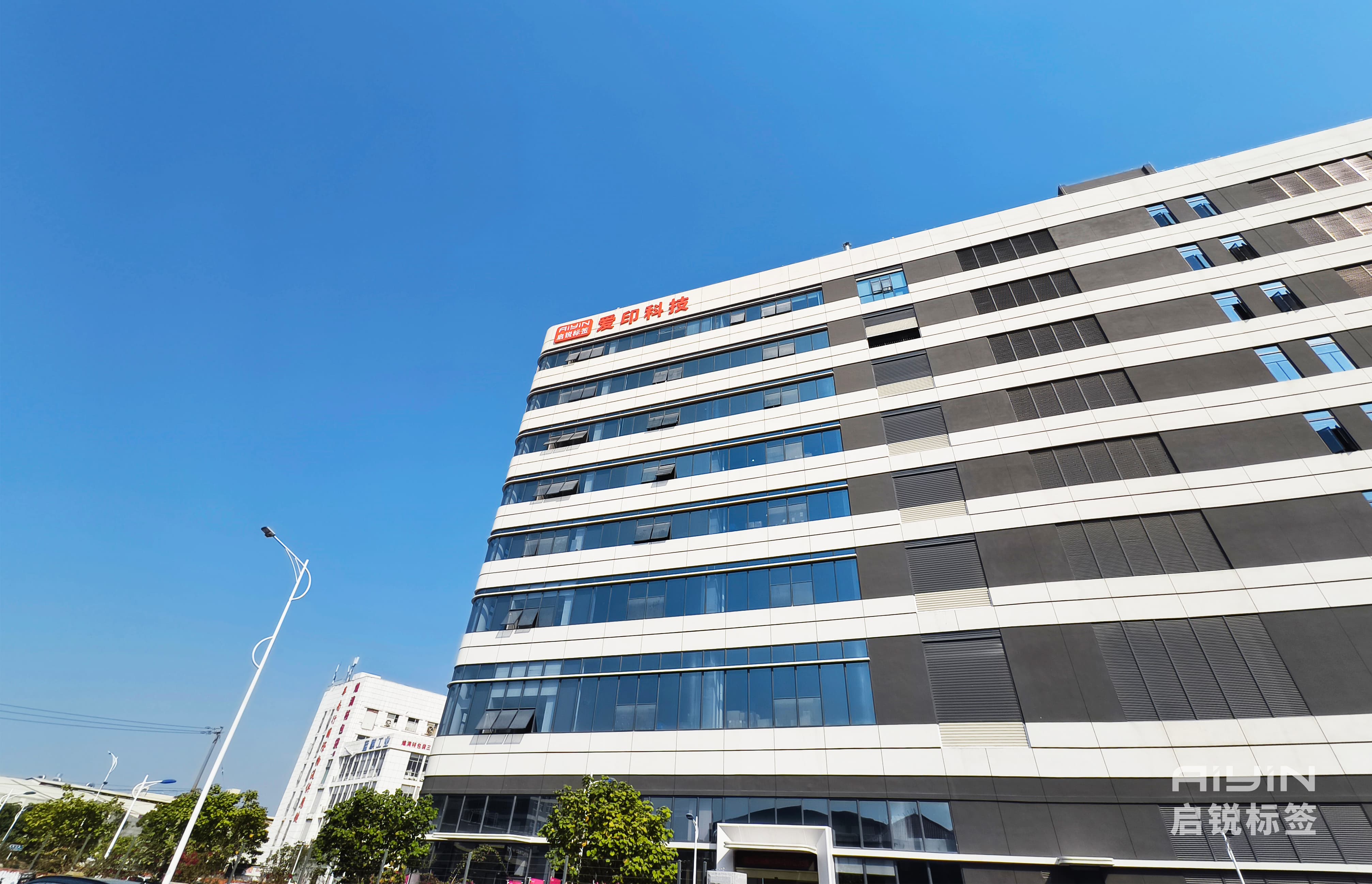 大楼-1.jpg